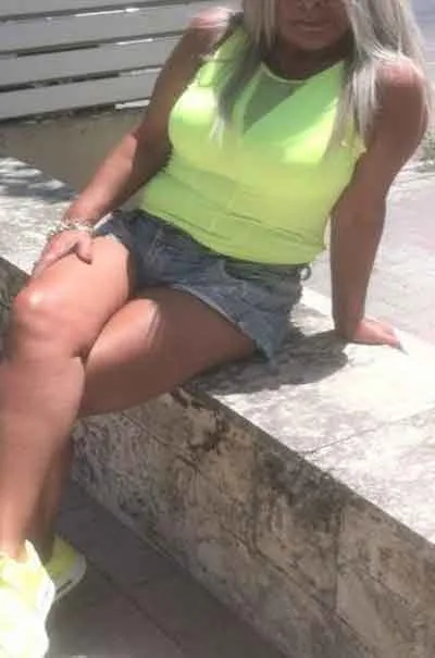 Kari Vear